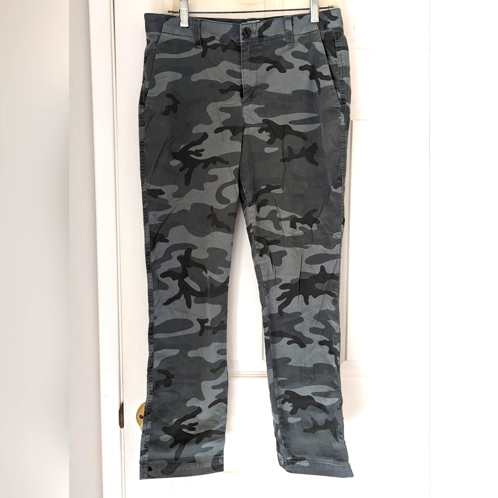 Gap Sz 6 girlfriend chinos